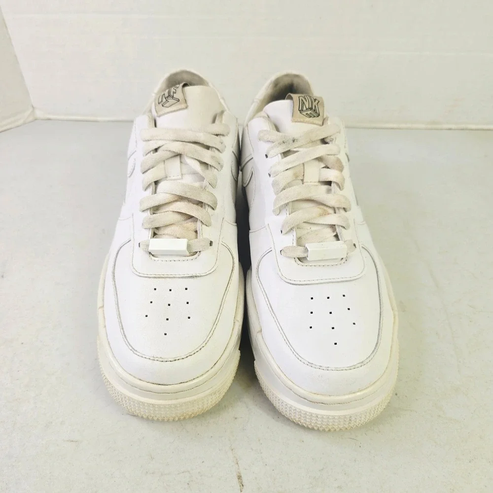 Nike Women Air Force 1 Pixel Sneakers 9 White Low Top CK6649-100 AF1 Platform